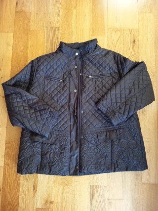 Anorak acolchado marrón