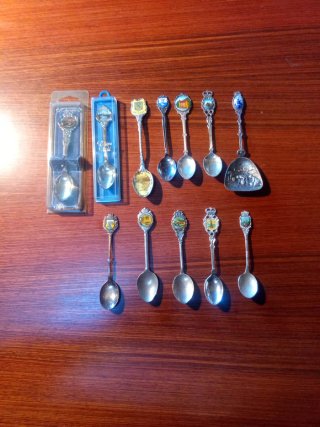 Set di n.12 cucchiaini souvenir vintage