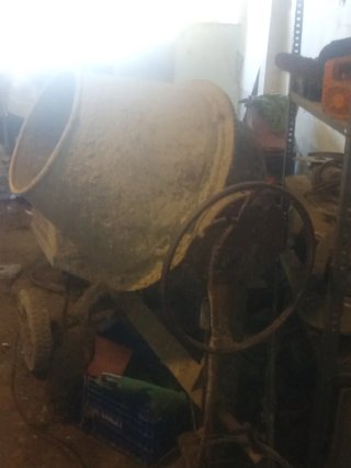 Hormigonera Eléctrica