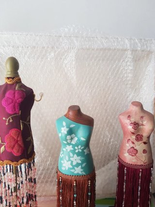 Maniquíes, joyeros
