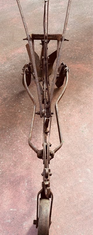 Arado antiguo de labranza