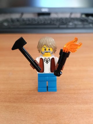 Minifigura LEGO Herrero Medieval