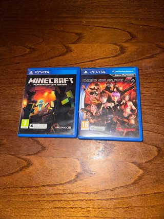Console PS Vita Sony con 2 giochi