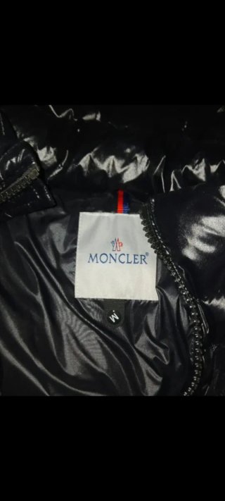 Chaqueta Moncler Negra Talla M