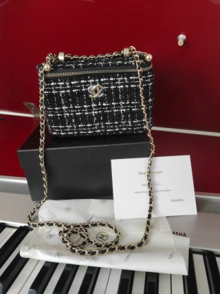 Pochette Chanel makeup tweed nero con tracolla