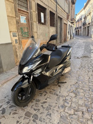Kawasaki J300 ABS