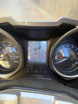 Kawasaki J300 ABS