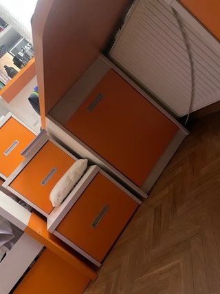 Litera con cajones y diseño moderno