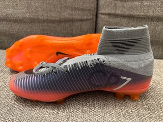 Scarpe da calcio Nike CR7 taglia 42