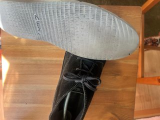 Botines Clarks de Piel Azul marino. Talla 44.5