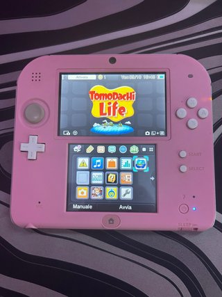 Nintendo 2DS Tomodachi Life Rosa