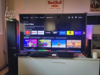 Televisor Philips 4K Ambilight 50