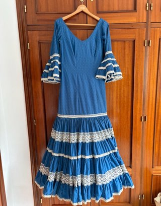 Traje de flamenca azul