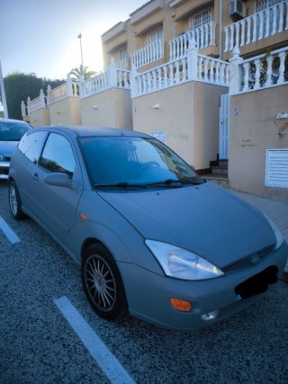 Ford Focus 2000