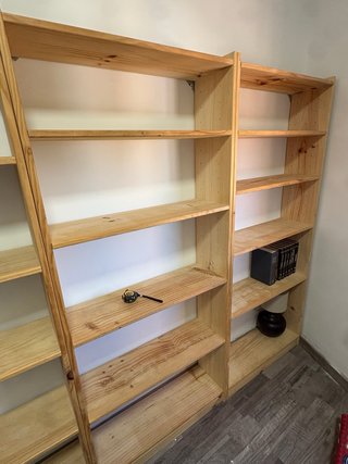 Estantería de madera de pino 208x25x185