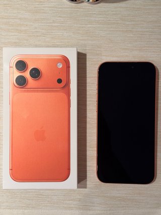 iPhone 17 Pro Max Naranja
