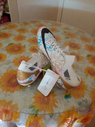 Botas de Fútbol cesped .