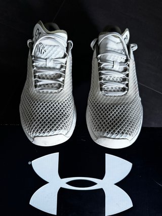 Zapatillas Under Armour TriBase Reign 4 Beige