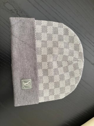 Cappello Louis Vuitton Grigio