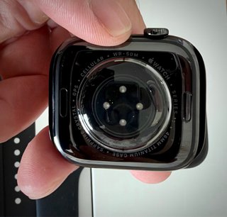 Apple Watch Series 11 46mm GPS + Cellular TITANIO
