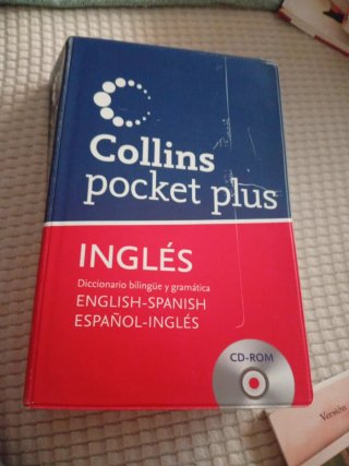 Collins pocket plus: English-Spanish, español-i...