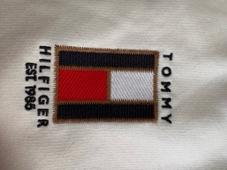 Sudadera Tommy Hilfiger sin capucha