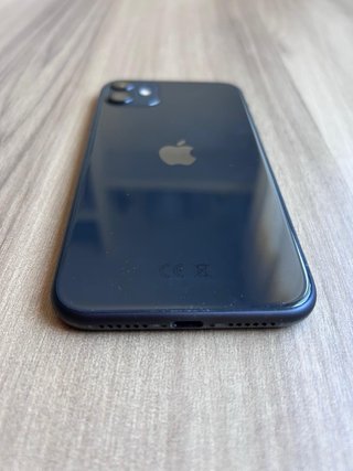 iPhone 11 Negro 64GB