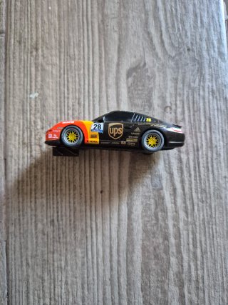 Scalextric Compact Porsche UPS
