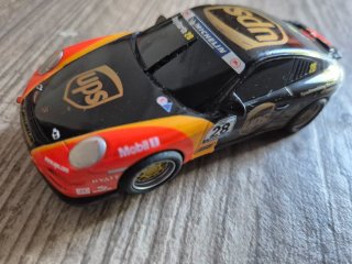 Scalextric Compact Porsche UPS