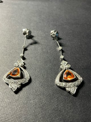 Pendientes lágrima oro blanco y diamantes