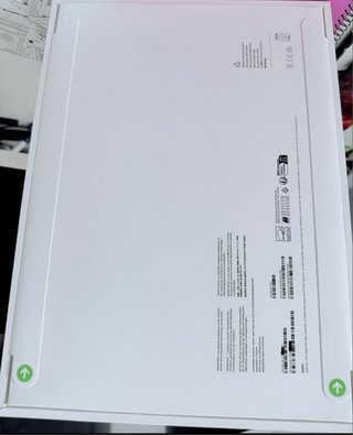 MacBook Air 13” M4 24GB RAM Plata