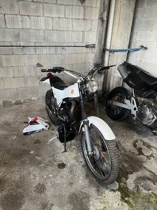 Honda FMX 650 y Montesa Cota 74