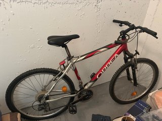 Bicicleta de Montaña Orbea Roja y Gris
