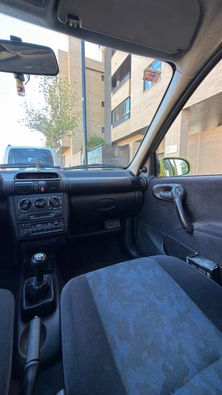 Opel Corsa 1998
