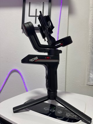 Estabilizador Zhiyun Weebill S