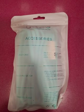 Funda iPhone 14 con Colgante Jeonggam Studios