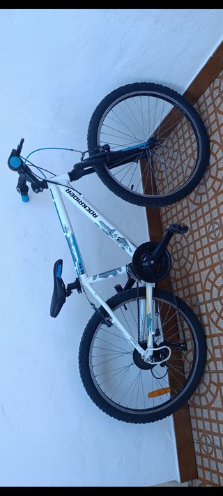 Bicicleta Rockrider 24 pulgadas En muy buen estado