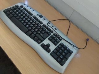 Teclado UNYKA Plata y gris