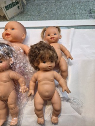 Lote de 10 muñecos bebés