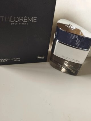 Théorème Rue Broca Eau de Parfum 90ml pour homme.
