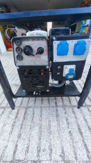 Motosoldadora Sincro EW 200 AC + Honda GX390 13 CV