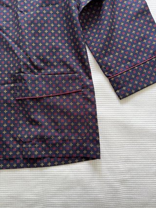 Pijama hombre estampado azul y rojo