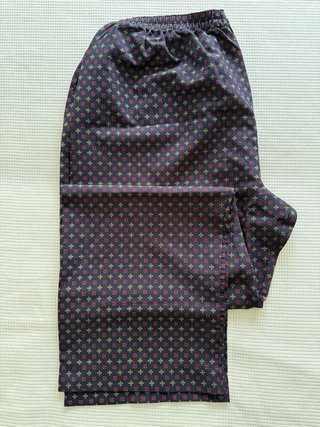 Pijama hombre estampado azul y rojo