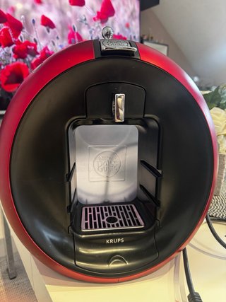 Cafetera Krups Dolce Gusto Roja
