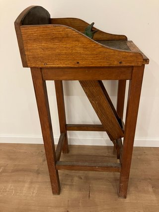 Juego de la Rana Antiguo de Madera