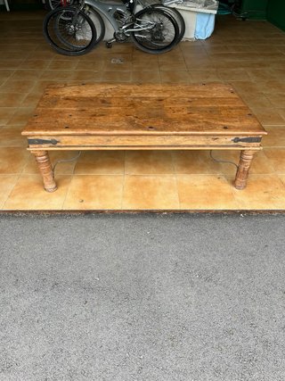 Mesa de centro madera maciza rústica