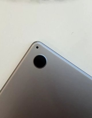 MacBook Air M3 13 2024