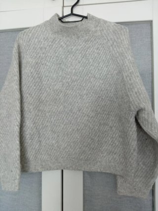 Jersey Mango gris cuello alto