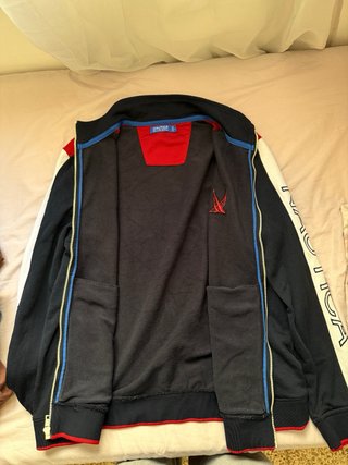 Chaqueta Deportiva Nautica Azul y Roja