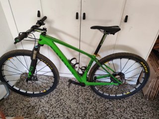 Bicicleta Montaña de 29" de carbono gost lector 6